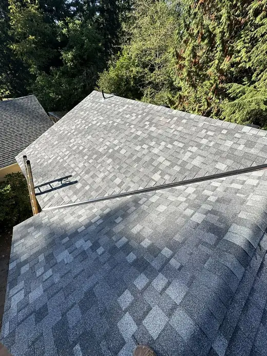 Roofing job photo 37